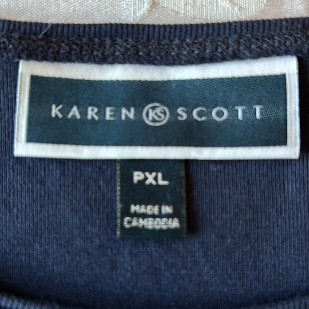 Karen Scott Patriotic Tee EUC - Picture 4 of 5